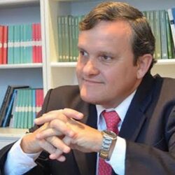Abram: «Argentina va a una dolarización en forma desordenada»