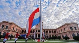 Lee más sobre el artículo Independencia y libertad: Paraguay en la era contemporánea (1789-1989)