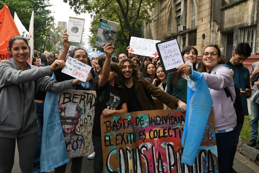 En este momento estás viendo La sobreactuación y la educación pública
